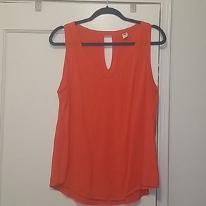 Sleeveless top